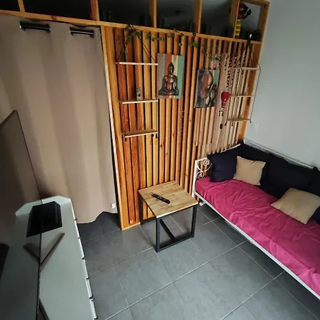 Lit 1 Personne Avec Matelas D'appoint 1 Personne *